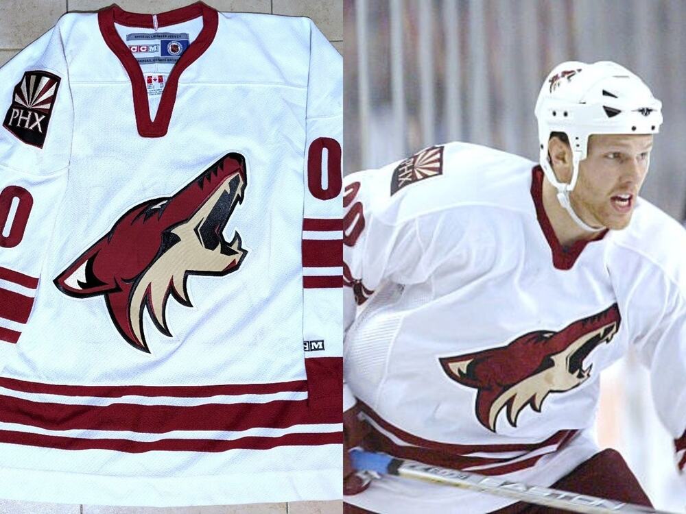 Fredrik SJOSTROM Auto Phoenix Coyotes 2000s CCM jersey 2X white NHL hockey vtg